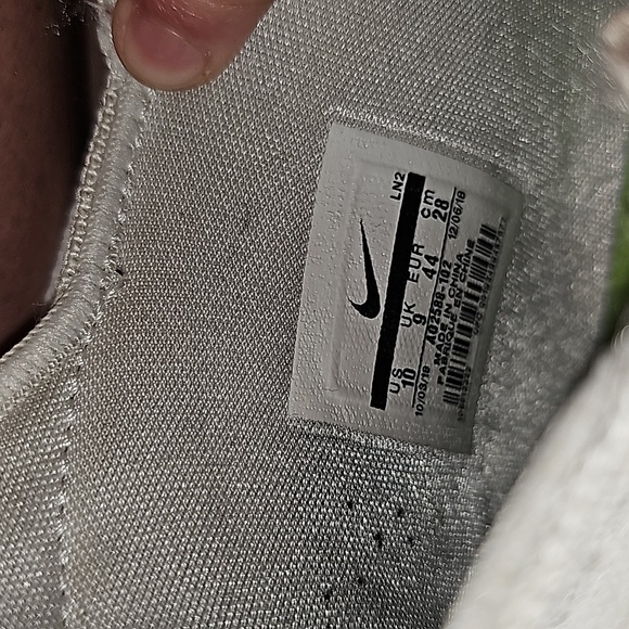 NIKELeBron 16 Buzz Lightyear Athletic Sneakers - Picture 8 of 9